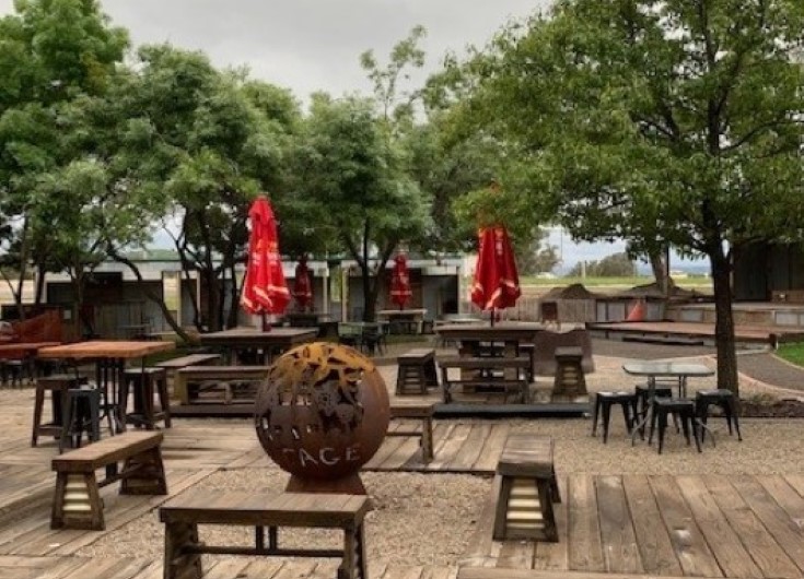 beer garden3